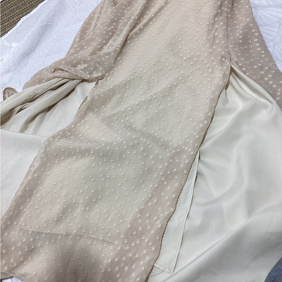 NWT Astr Cream High Low Dress - Picture 10 of 13